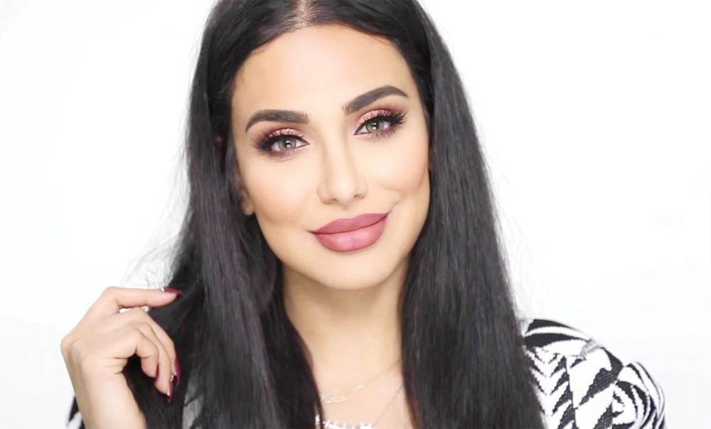 Huda Kattan Among Top 10 Beauty Influencers Arab News Pk