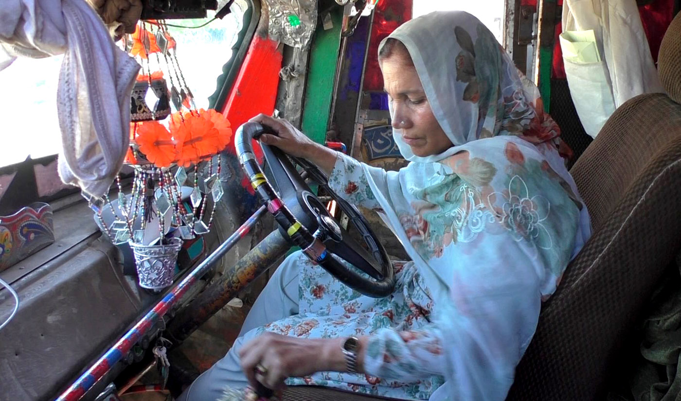 'Shamim Bhai' becomes the first professional female truck driver in