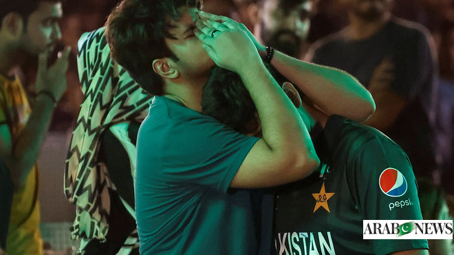 Heartbreak in Pakistan after cricket World Cup loss to India