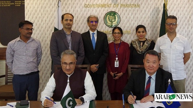 ADB, Pakistan sign 0 million loan agreement for investment in infrastructure, services