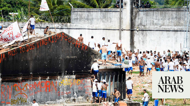 Manhunt in Brazil for 184 escaped inmates after deadly prison riot