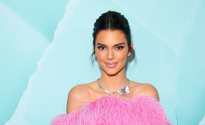 Kendall Jenner Bears it All, Wears Just a Pink Handbag For Latest  Photoshoot - News18