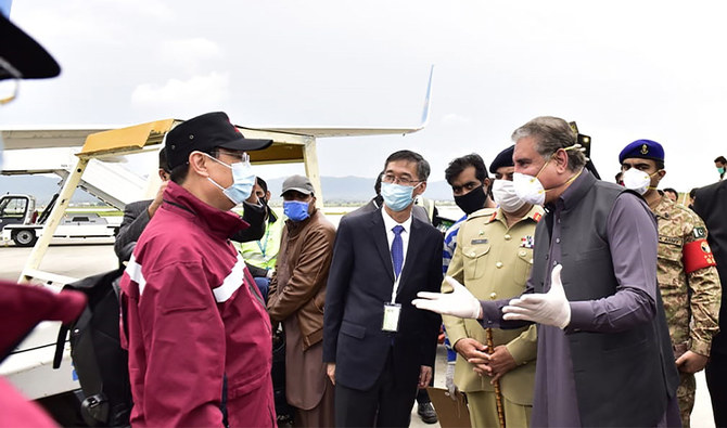 Chinese doctors, coronavirus relief supplies arrive in Pakistan ...