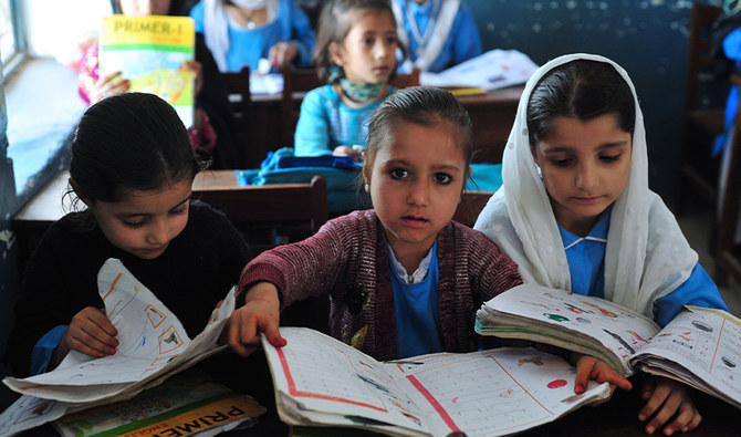 literacy and education in pakistan
