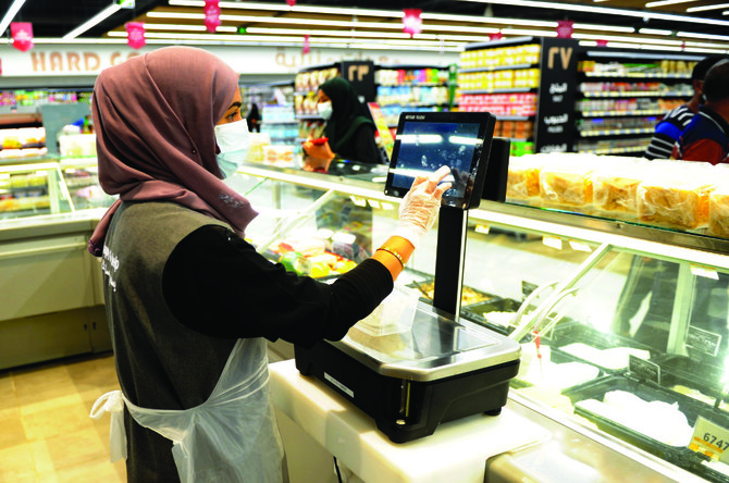 customers-in-saudi-arabia-still-prefer-visiting-supermarkets-bindawood