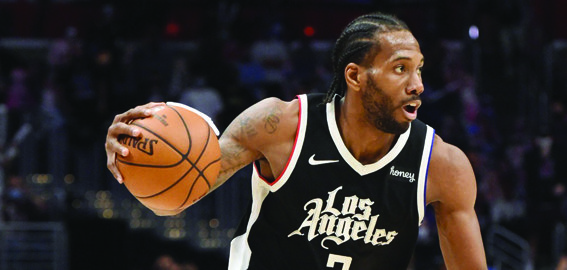 LA Clippers Re-Sign Injured Superstar Kawhi Leonard