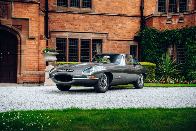 JAGUAR CLASSIC UNVEILS TRIBUTE TO FIRST E-TYPE RACE WINS WITH THE E-TYPE ZP  COLLECTION