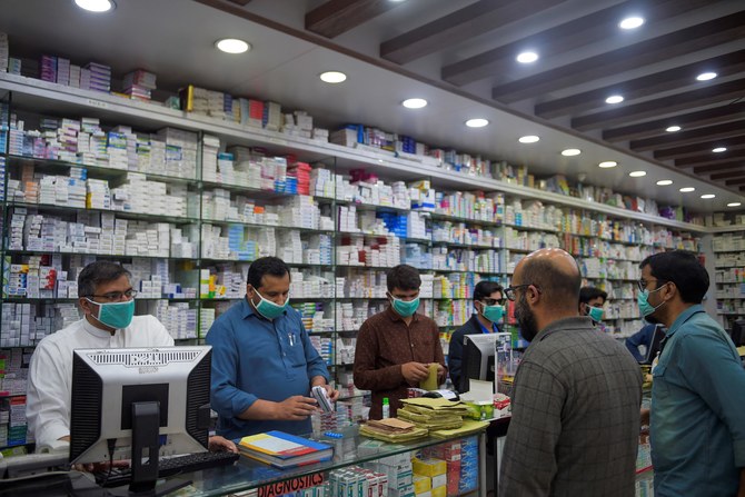 in-pakistan-e-pharmacies-emerge-as-challenge-for-health-authorities