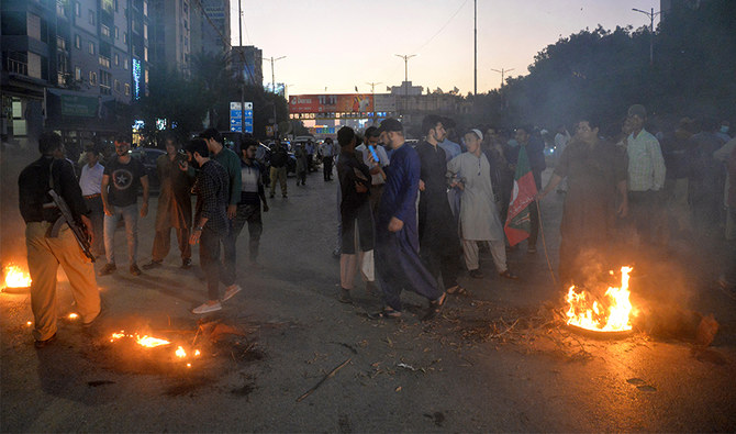 Protests Erupt As Ex-PM’s Party Says Khan Wounded In ‘planned ...