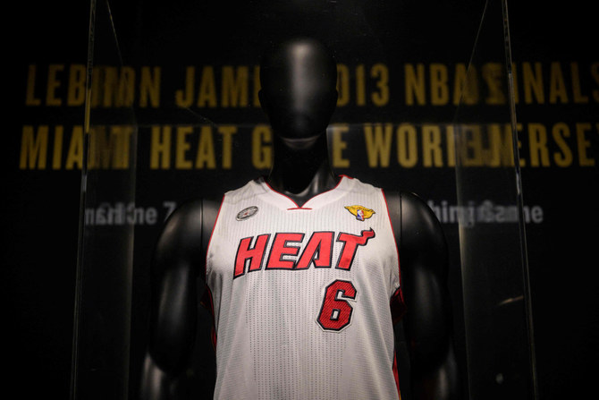 LeBron James jersey sells for whopping 3.7 million Arab News PK