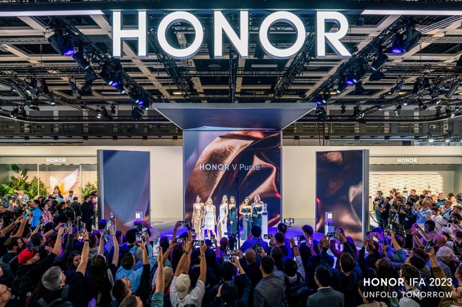 HONOR IFA 2023 announcments: HONOR V2 Magic and Honor V purse