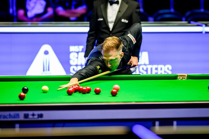 Judd Trump was 'thinking about going home' before sensational comeback in  Riyadh | Arab News PK