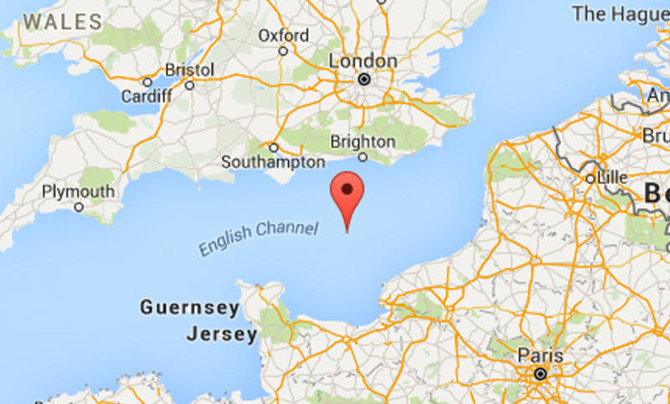 19 rescued from boat in English Channel | Arab News PK