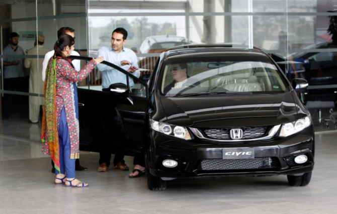 Pakistani Expats To Enjoy Duty Free Import Of Cars Soon Zulfi Bukhari Arab News Pk