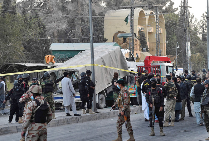 Policeman Killed, 17 Injured In Blast In Southwestern Pakistan | Arab ...