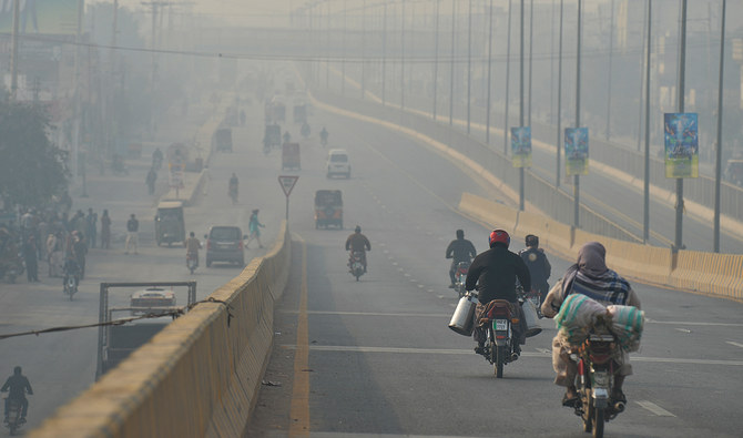 Pakistan To Take Up Smog Issue With India At ‘diplomatic Level ...